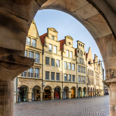 Architekturfotografie - Münster neu entdecken – Kreative Perspektiven und der Charme von Schwarz-Weiß
